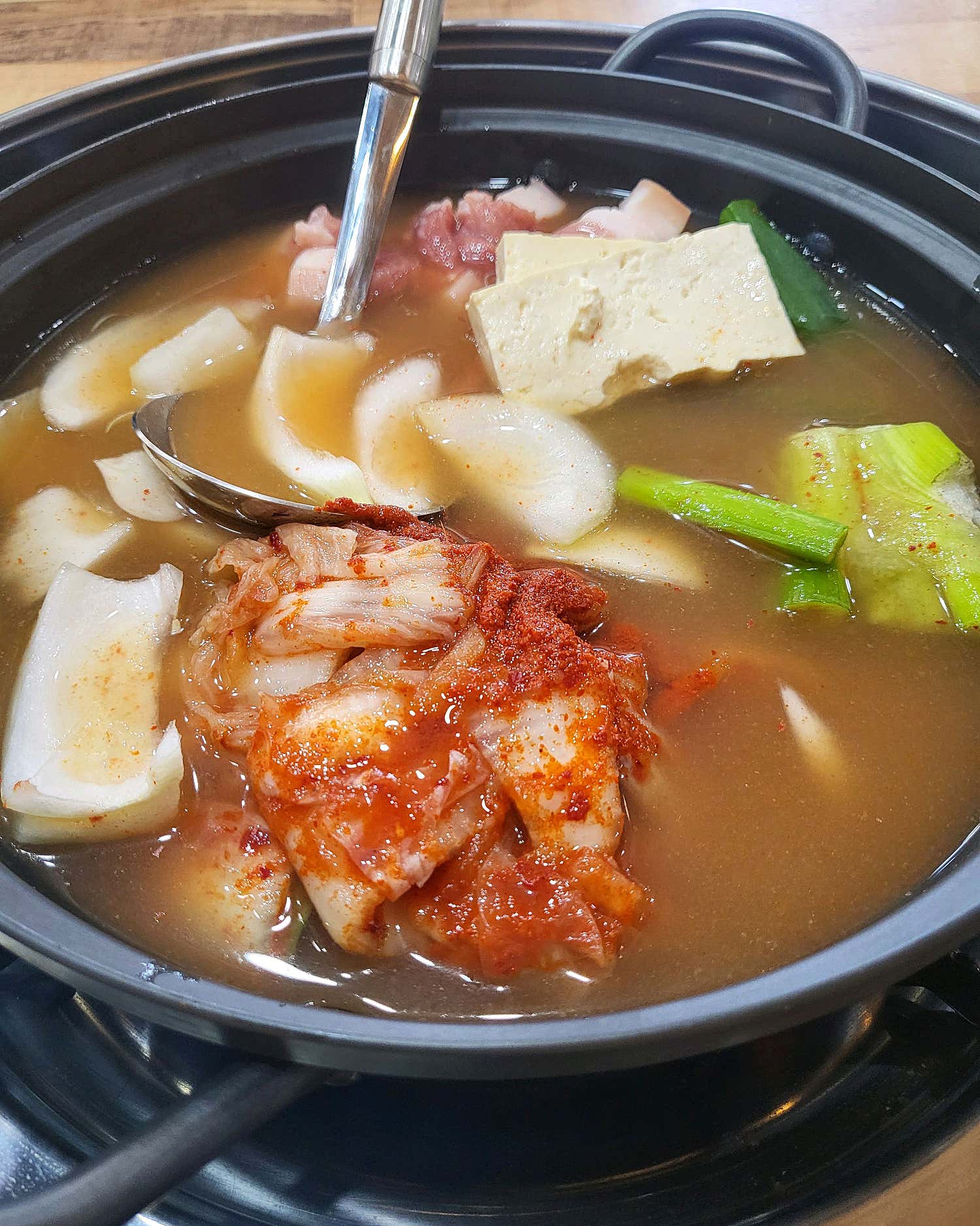 24시얼큰시원생고기김치찌개 - 이미지 1